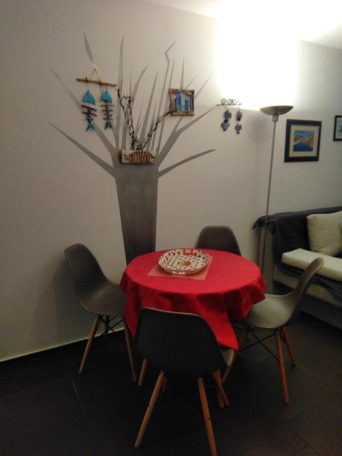 Nikka Apartments Malinska Bagian luar foto