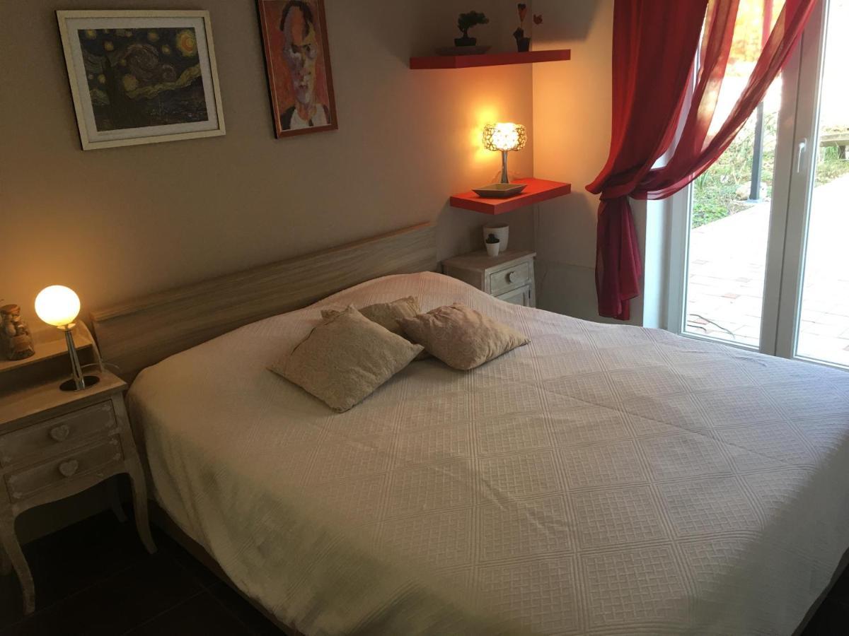 Nikka Apartments Malinska Bagian luar foto